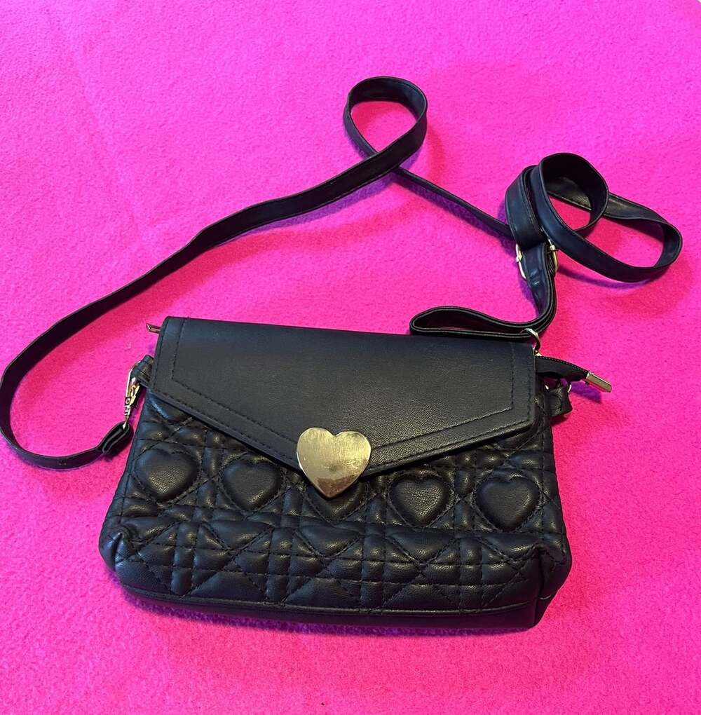 Black Heart Quilted Crossbody Bag